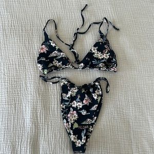 SKATIE - aloha/hawaiian printed bikini